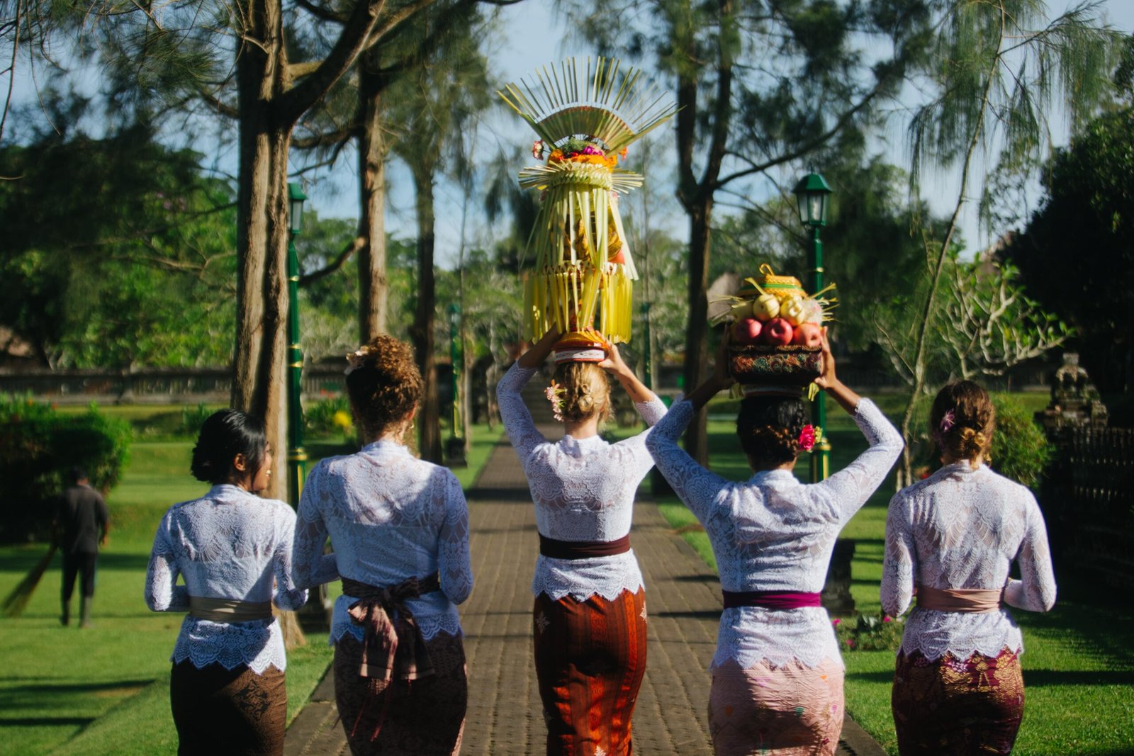 Femmes temple bali 