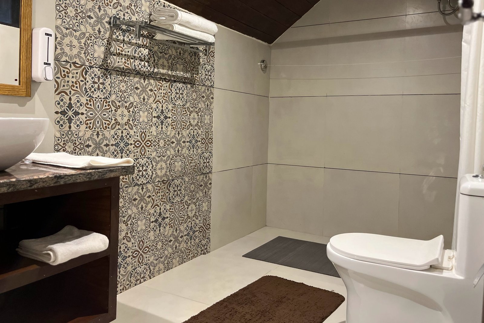 Heritage Room washroom
