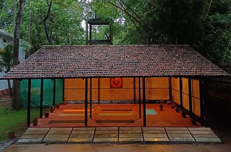yoga retraite entre femmes en inde